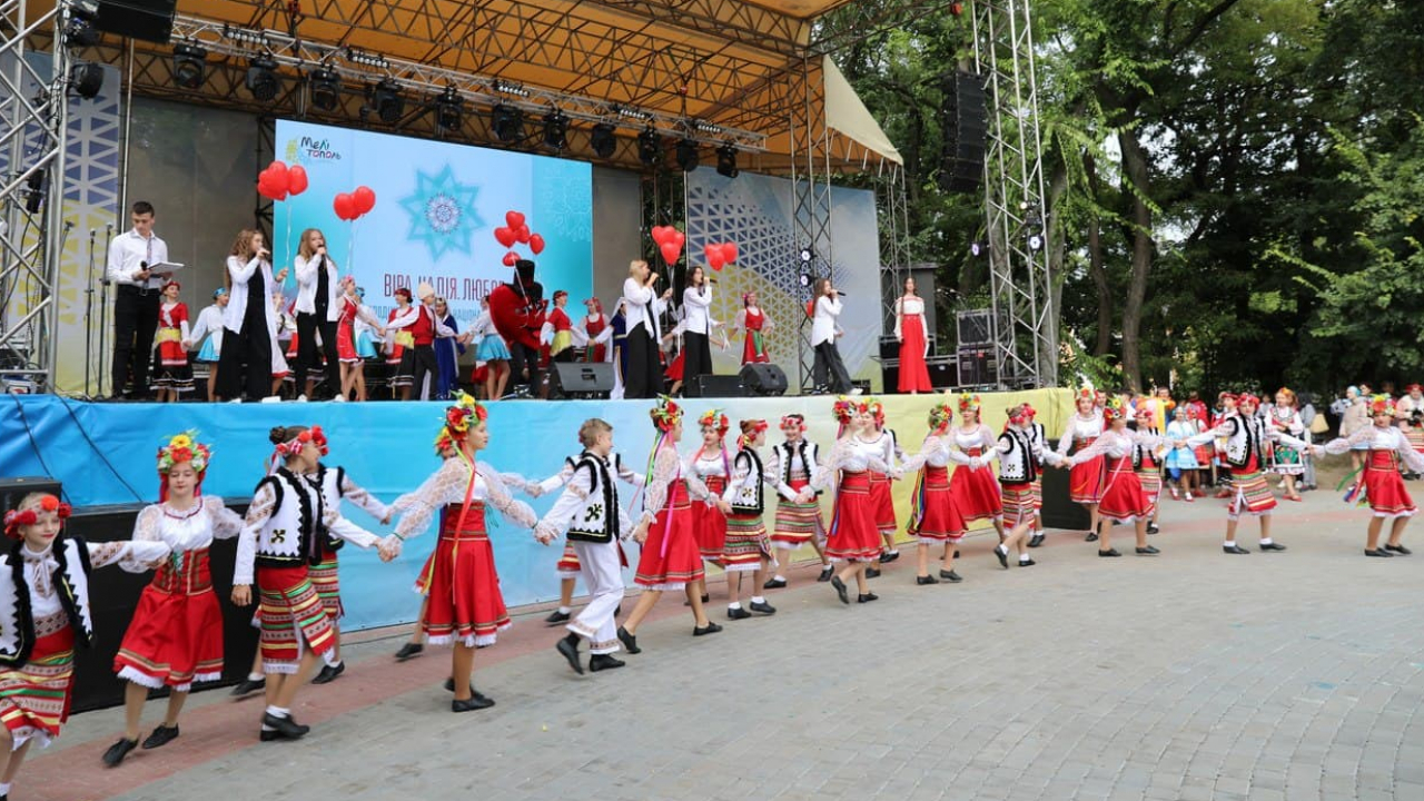 В Мелітополі пройшов п’ятий молодіжний фестиваль національний культур «ВІРА. НАДІЯ. ЛЮБОВ»