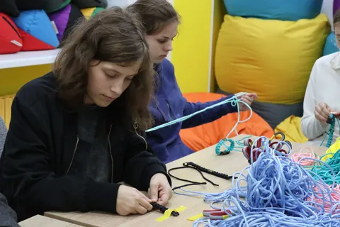5327977196812967625_121.jpg