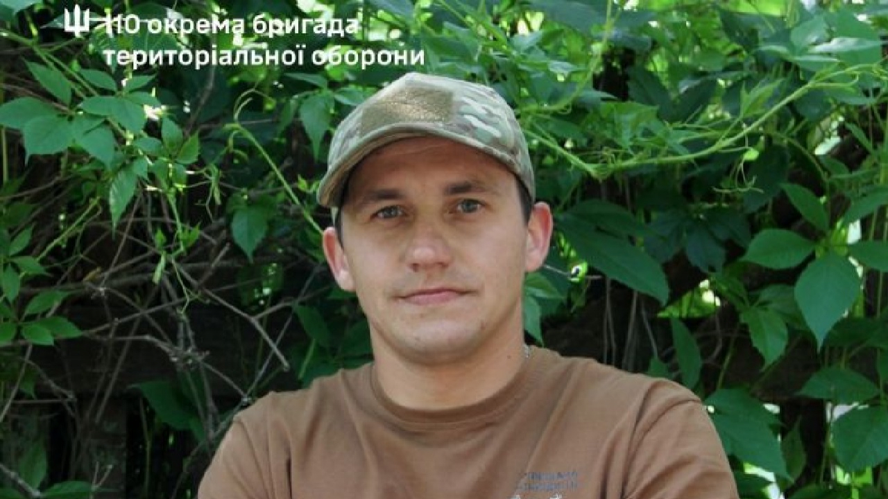 «Я докурив сигарету, взяв рюкзак — і поїхав воювати»: історія бійця з Мелітополя з позивним «Мєлкий»