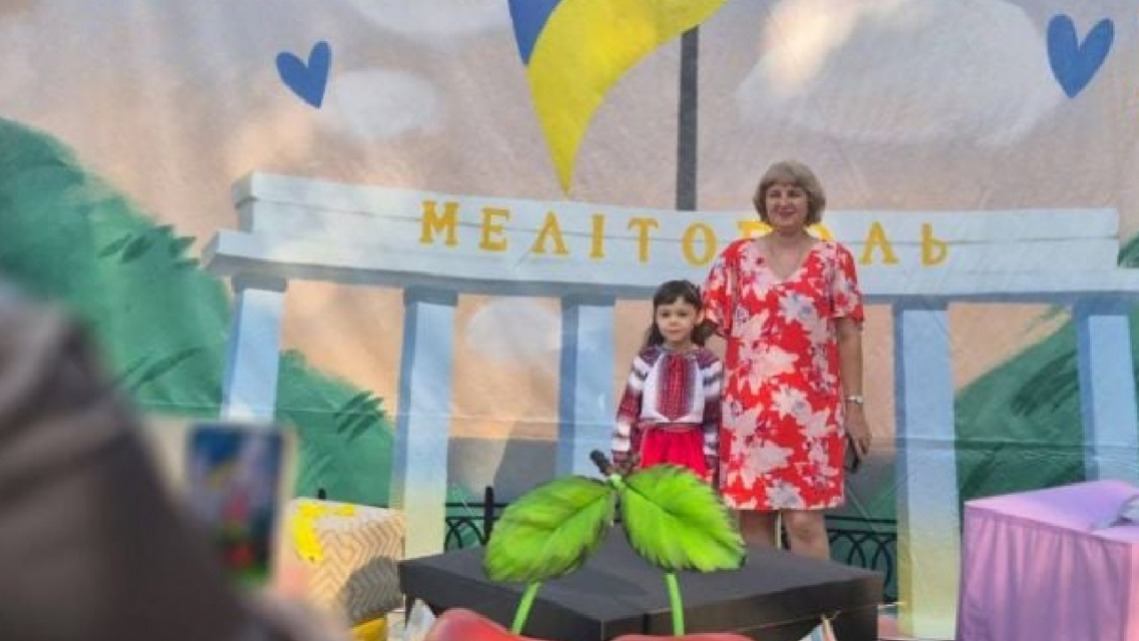 Перший дзвоник мелітопольських шкіл у Запоріжжі: зустріли з мрією про повернення додому