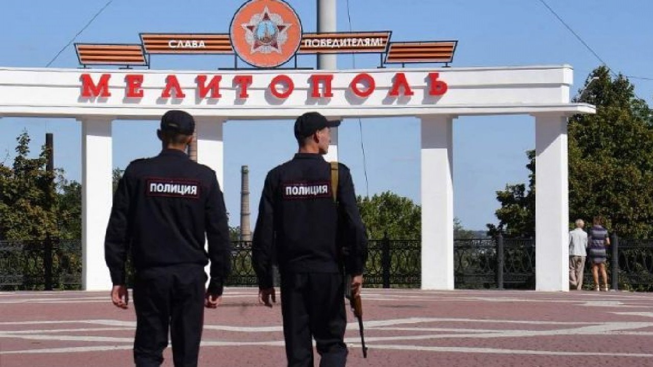 Служив ворогу, погрожував українцям зброєю — як мелітопольський поліцейський зрадив присязі