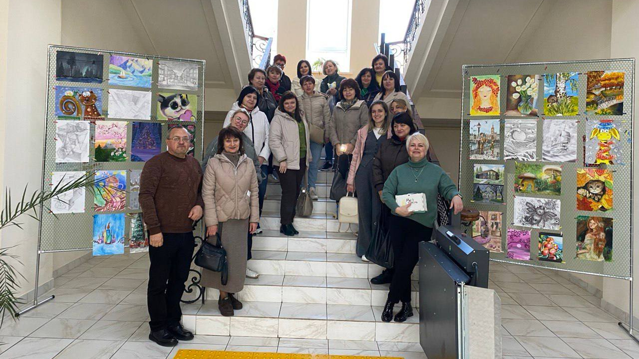  Освітяни Мелітопольської громади відвідали Миргород у межах проєкту &laquo;Пліч-о-пліч: згуртовані громади&raquo;